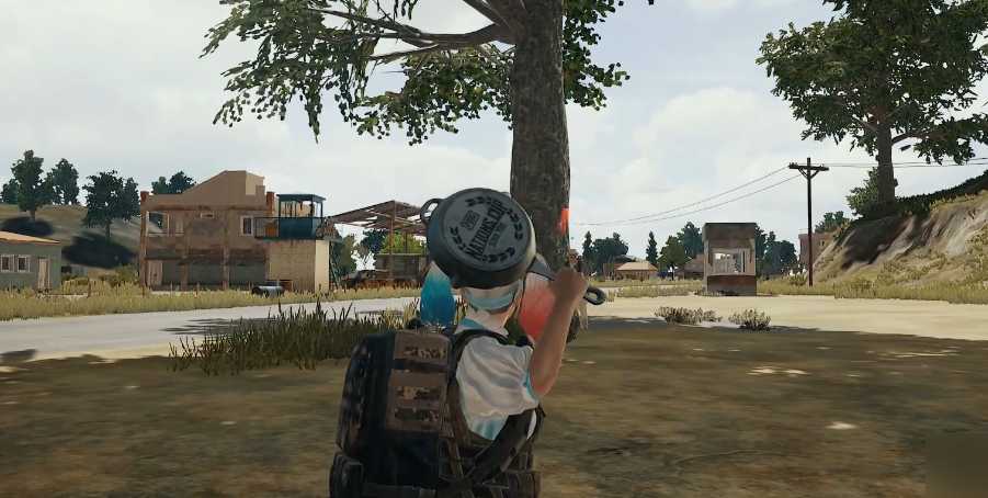 绝地求生如何拿近战武器